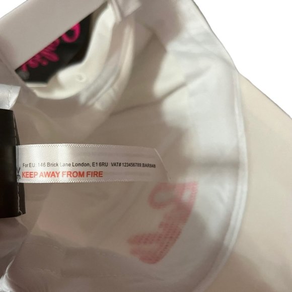 NEW URBAN OUTFITTERS BARBIE SNAPBACK HAT WHITE PINK EMBROIDERED BASEBALL CAP NWT - Picture 6 of 9